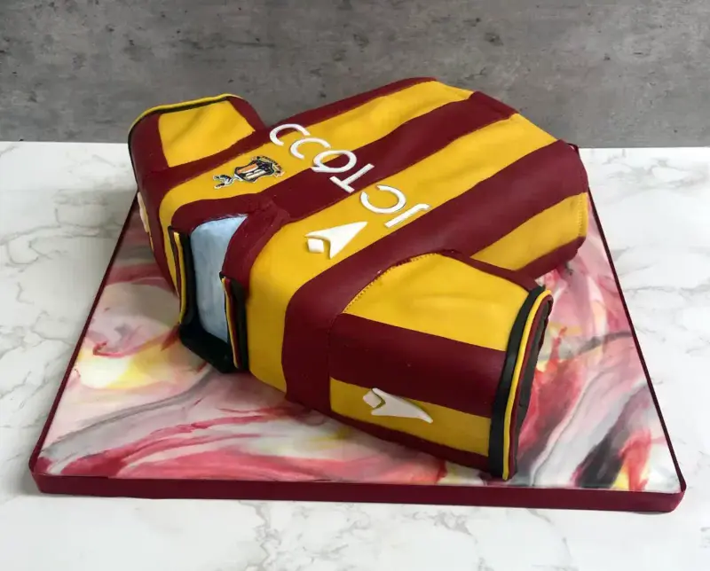 Bradford City Cake - Home Shirt (Any Season) - Image 8